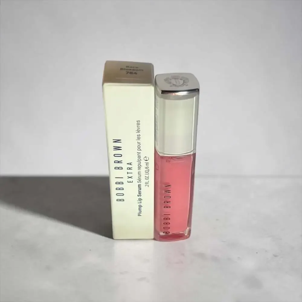 Bobbi Brown Extra Plump Hydrating Lip Oil in shade 784 Bare Blossom